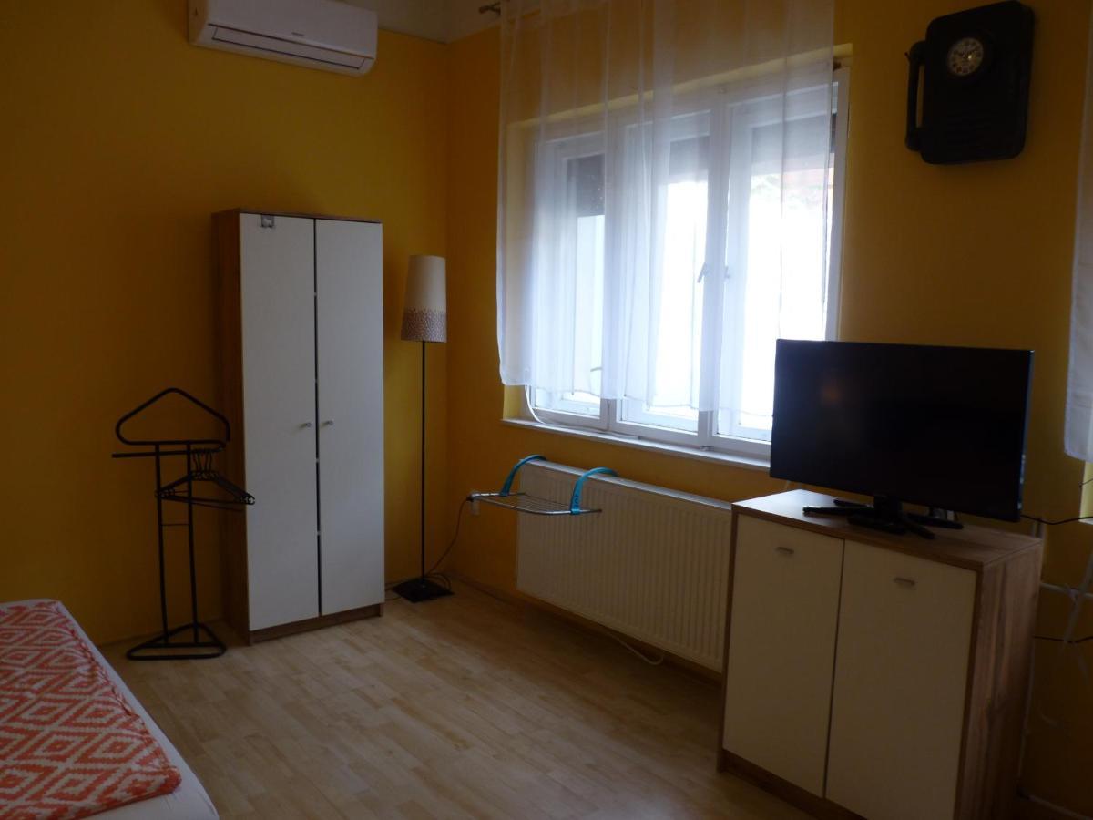 Zizi Apartman デブレツェン エクステリア 写真
